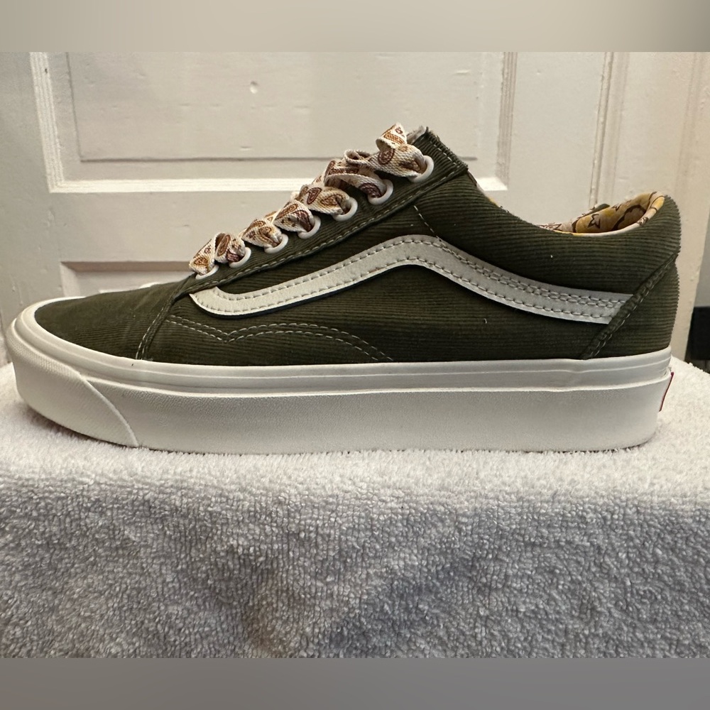 Limited Edition Anderson Paak x Vans